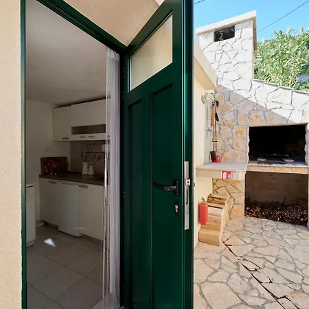 Holiday home Unique House Split